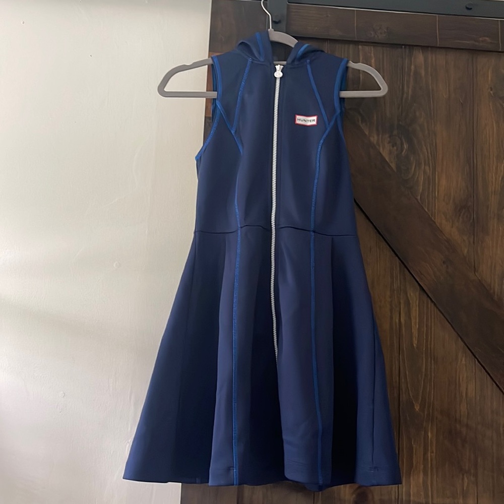 A neoprene hunter dress with a zipper and hood!